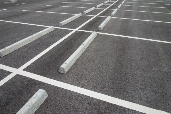 Asphalt Parking Lot Repair in Huntersville